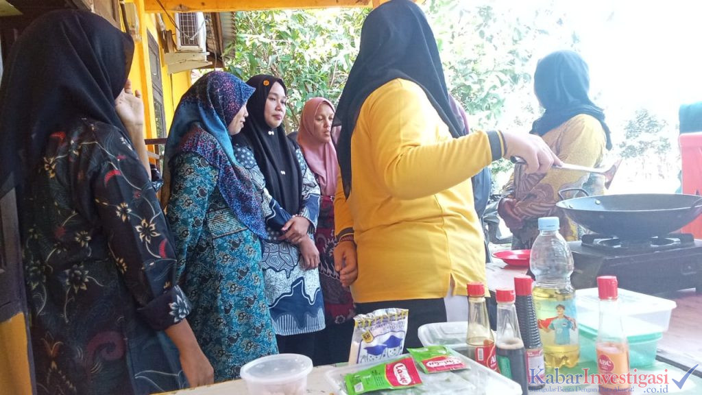 UPT Puskesmas Tembilahan Hulu Gelar Pembekalan Tim Pelaksana Penyiapan Pemberi Makanan Tambahan Berbasis Pangan Lokal