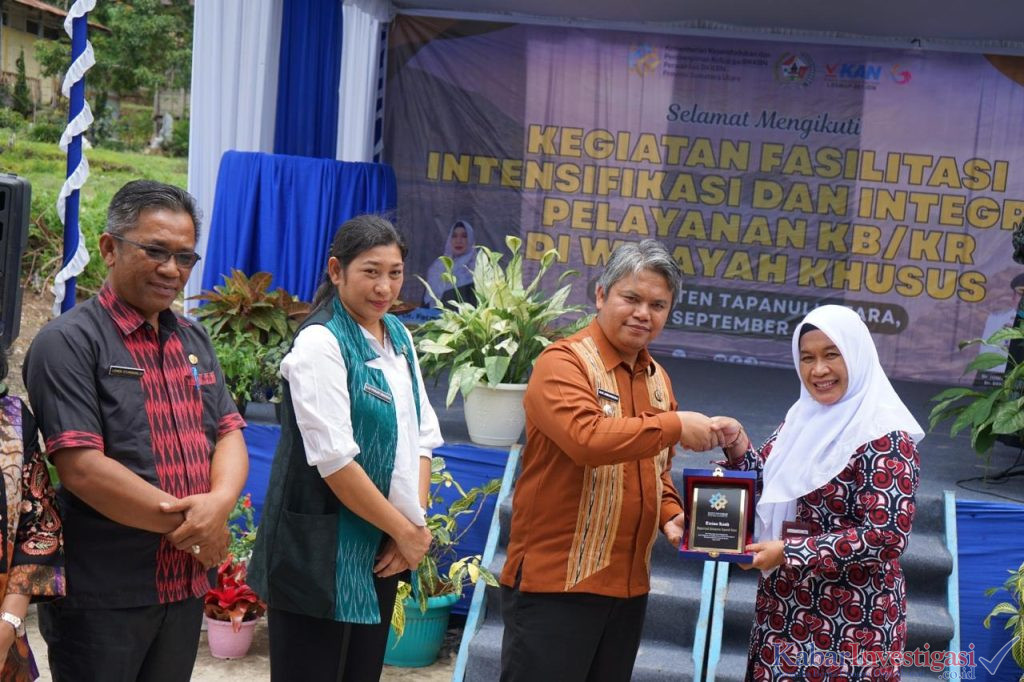 Wabup Taput Ajak Ayah Perkuat Peran dalam Keluarga