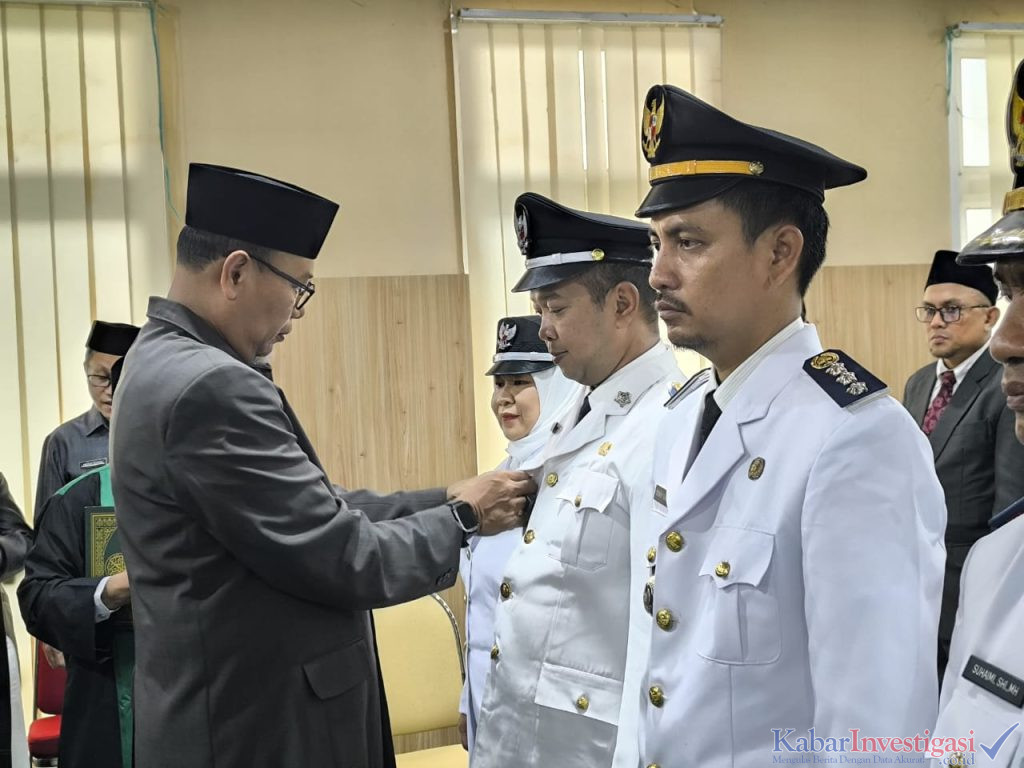Bupati Inhil Herman Di Wakili Sekda Tantawi Jauhari Lantik 49 Pejabat Administrator dan Pengawas