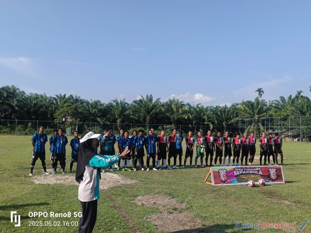 Bupati Bengkalis resmi Buka Turnamen open Sepak Bola Karang Taruna Desa Liang Banir