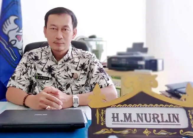 Kepsek SMA 1 Tembilahan Klarifikasi perihal Arahkan Pembelian LKS ke Vendor Tertentu