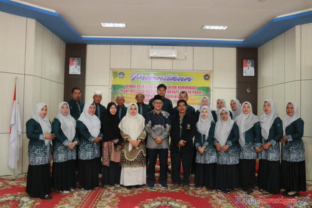 Pemkab Inhil Dukung FK-PKBM, Bupati Hadiri Pelantikan Pengurus Periode 2026–2031