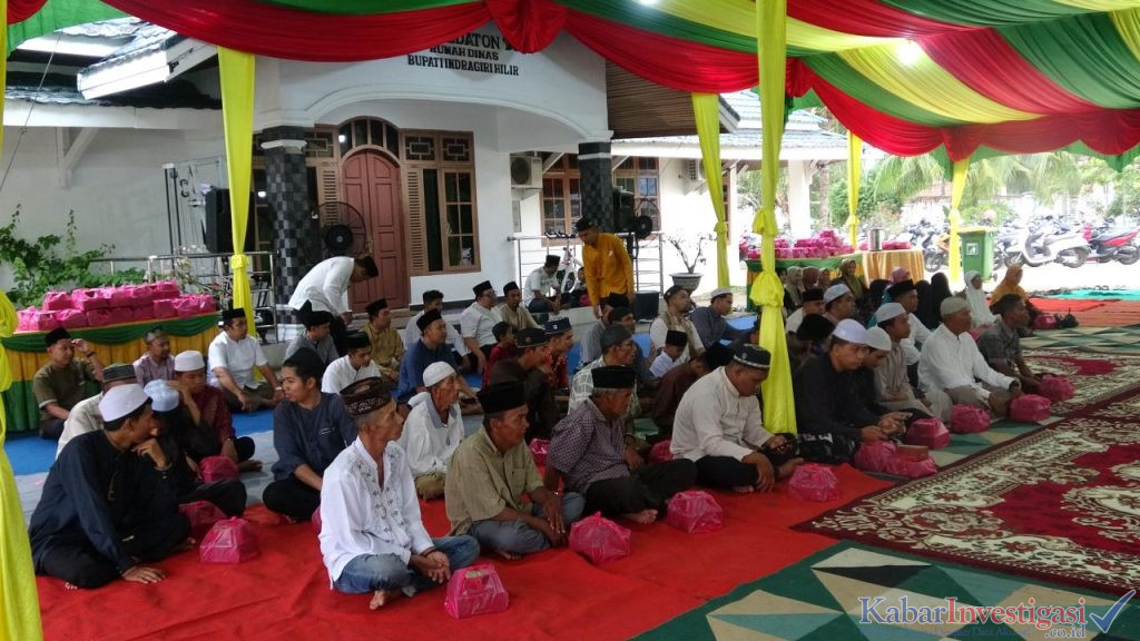 Pererat Ukhuwah di Bulan Suci, Bupati Inhil Gelar Buka Puasa Bersama di Kediaman