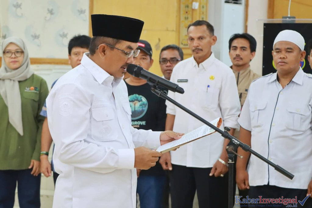 Bupati Anwar Sadat Kukuhkan KKMD, Dorong Regulasi Pengelolaan Mangrove di Tanjab Barat