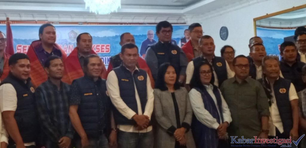 Sekda Taput Henry Sitompul dan PWI Bonapasogit dalam Diklat AI -ChatGPT