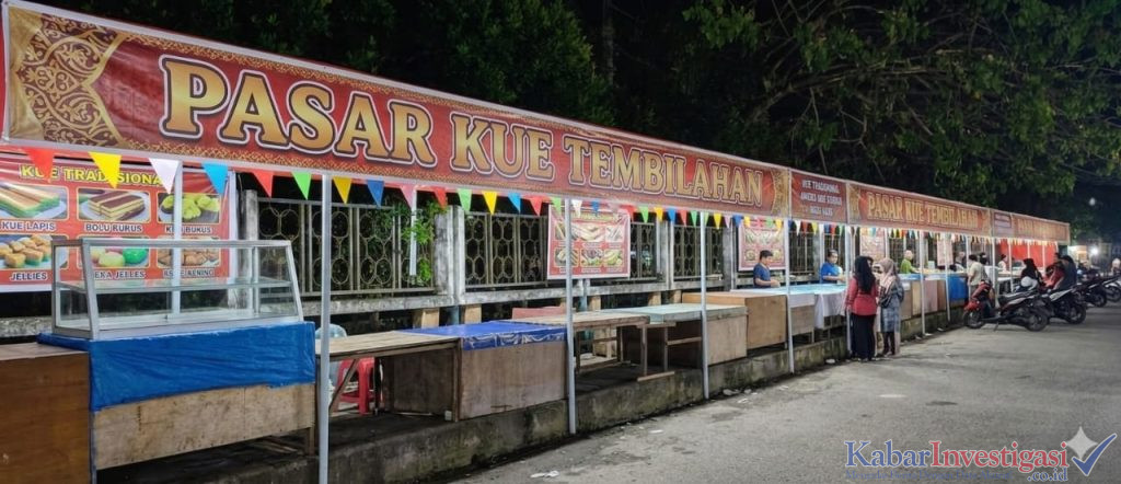 Bupati H. Herman Fasilitasi Lapak Terpusat untuk 66 UMKM Pedagang Kue Idul Adha di Jalan Kapten Mukhtar Tembilahan