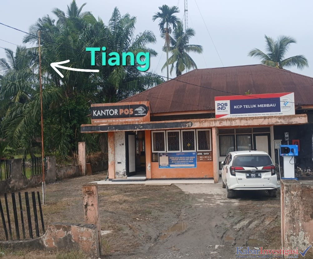 Kantor Pos Kubu Diduga Tak Kibarkan Bendera Merah Putih Berbulan-bulan, seperti milik Asing