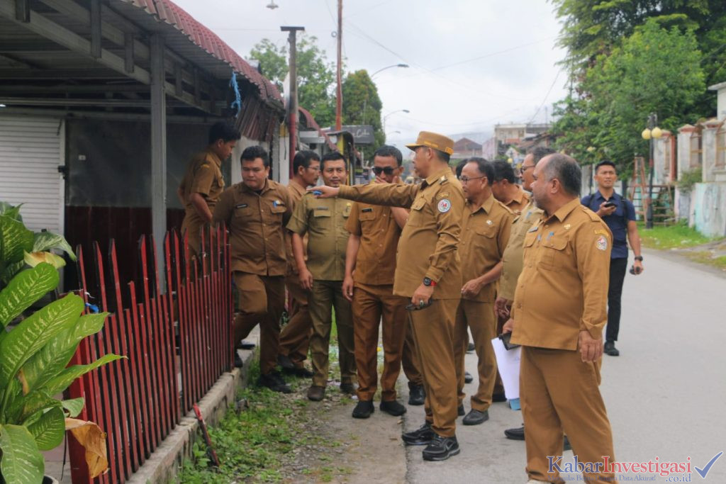Bupati Tapanuli Utara Targetkan Percepatan Penataan Lokasi Tanggul Jalan Diponegoro
