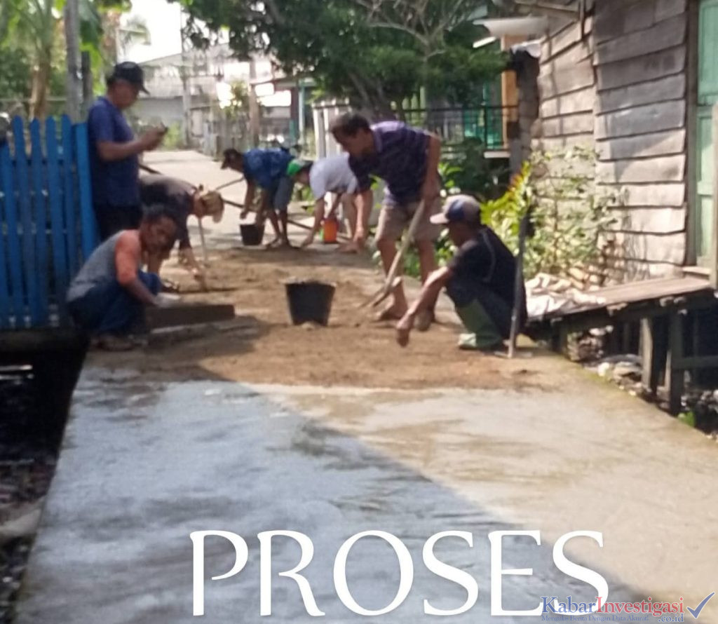 GOTONG ROYONG WARGA RT 04 RW 03 TM “PERBAIKI SEBELUM RUSAK”Desa Tanah Merah