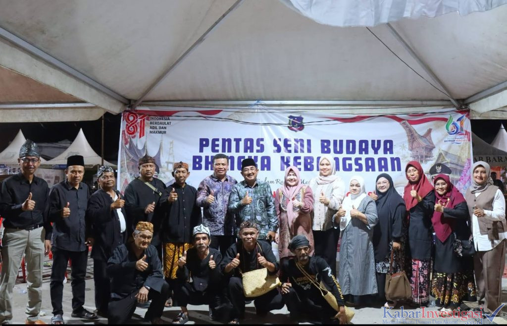 Keberagaman Bersatu di Alun-Alun Kuala Tungkal, Pentas Seni Sunda dan Banjar Semarakkan HUT RI dan Hari Jadi Tanjab Barat