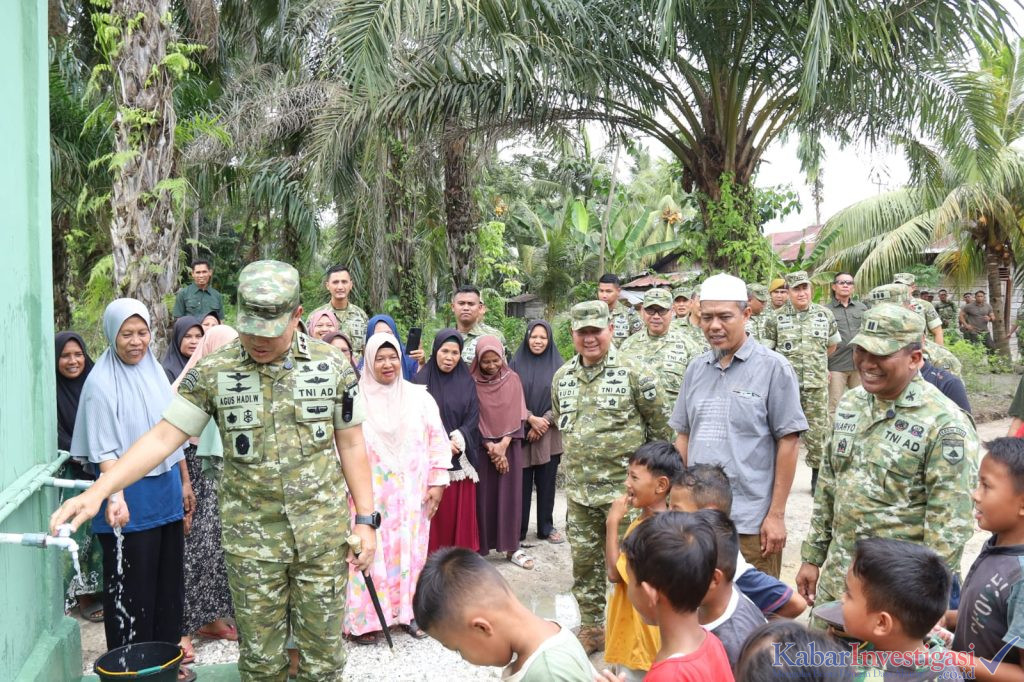 Pangdam XIX Tuanku Tambusai Pastikan Manunggal Air Bersih Mengalir untuk Warga Dumai