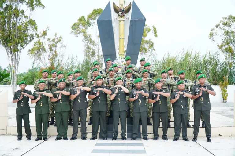 Peringati HUT ke-1 Kodam XIX/TT, Kodim 0314/Inhil Gelar Ziarah Rombongan