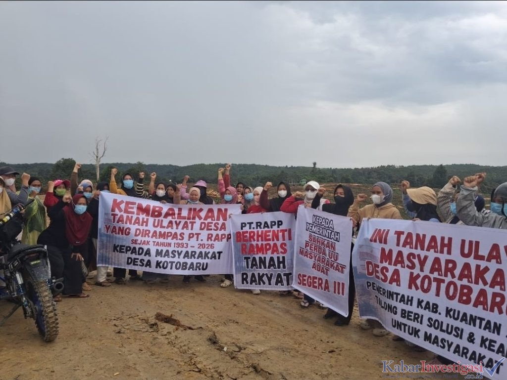 Aliansi Ibu-ibu Koto Baru Gelar Aksi Damai Klem Atas Lahan Tanah Ulayat Sendiri