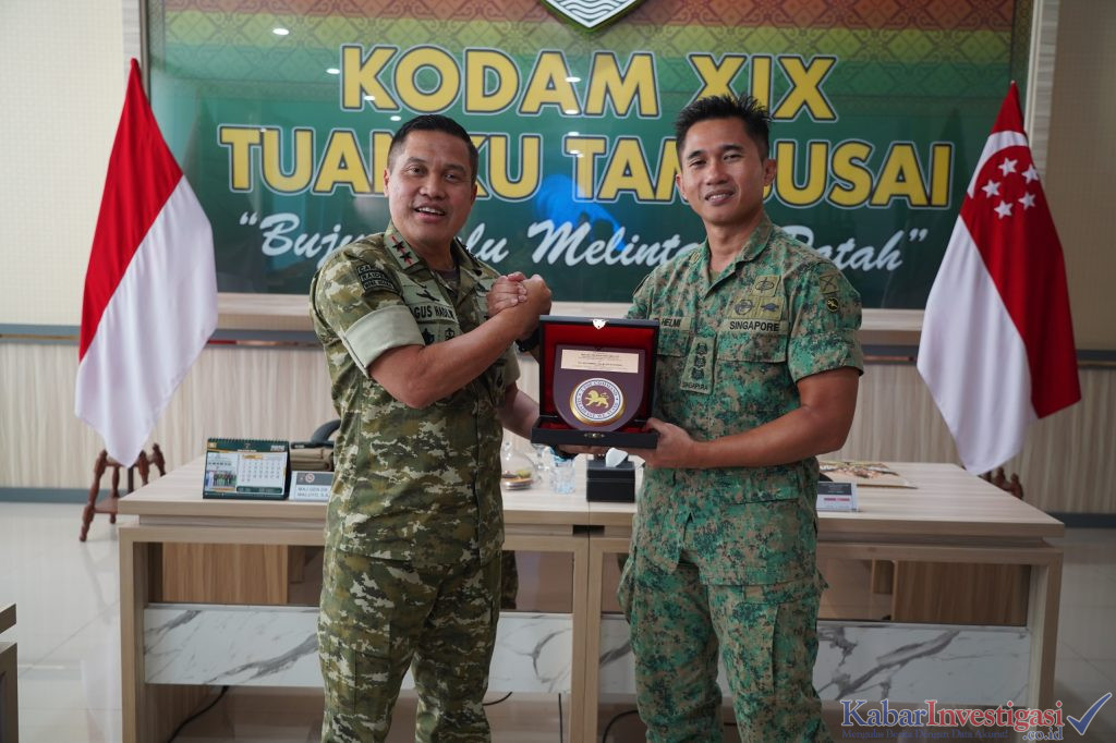Pangdam XIX/Tuanku Tambusai Perkuat Kerja Sama Regional, Terima Delegasi Singapore Army di Pekanbaru