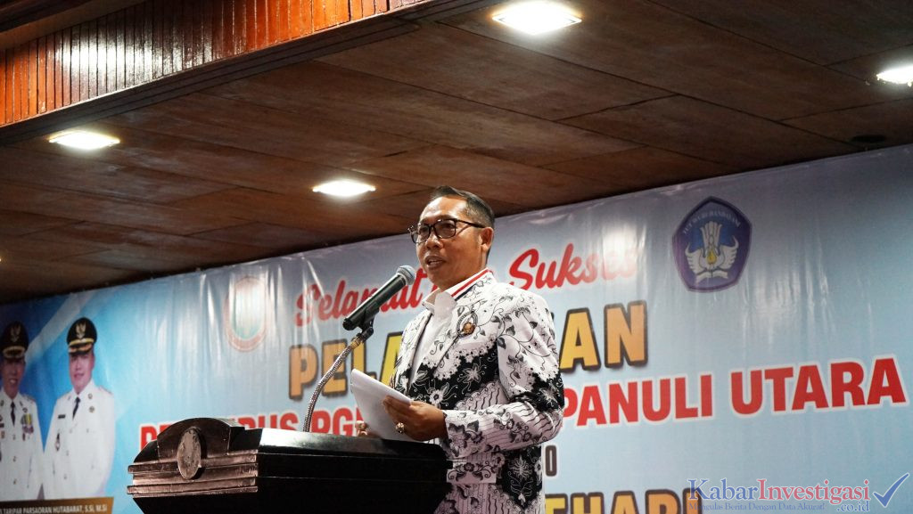 Bupati Taput Tekankan Peran Strategis Guru dalam Meningkatkan Kualitas SDM