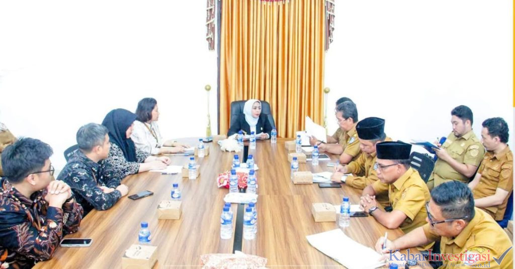 Bupati labuhanbatu dr.hj. Maya hasmita,sp,og Buka entry meeting Rincian kelola dana pendidikan,2025 2026(BPK RI)